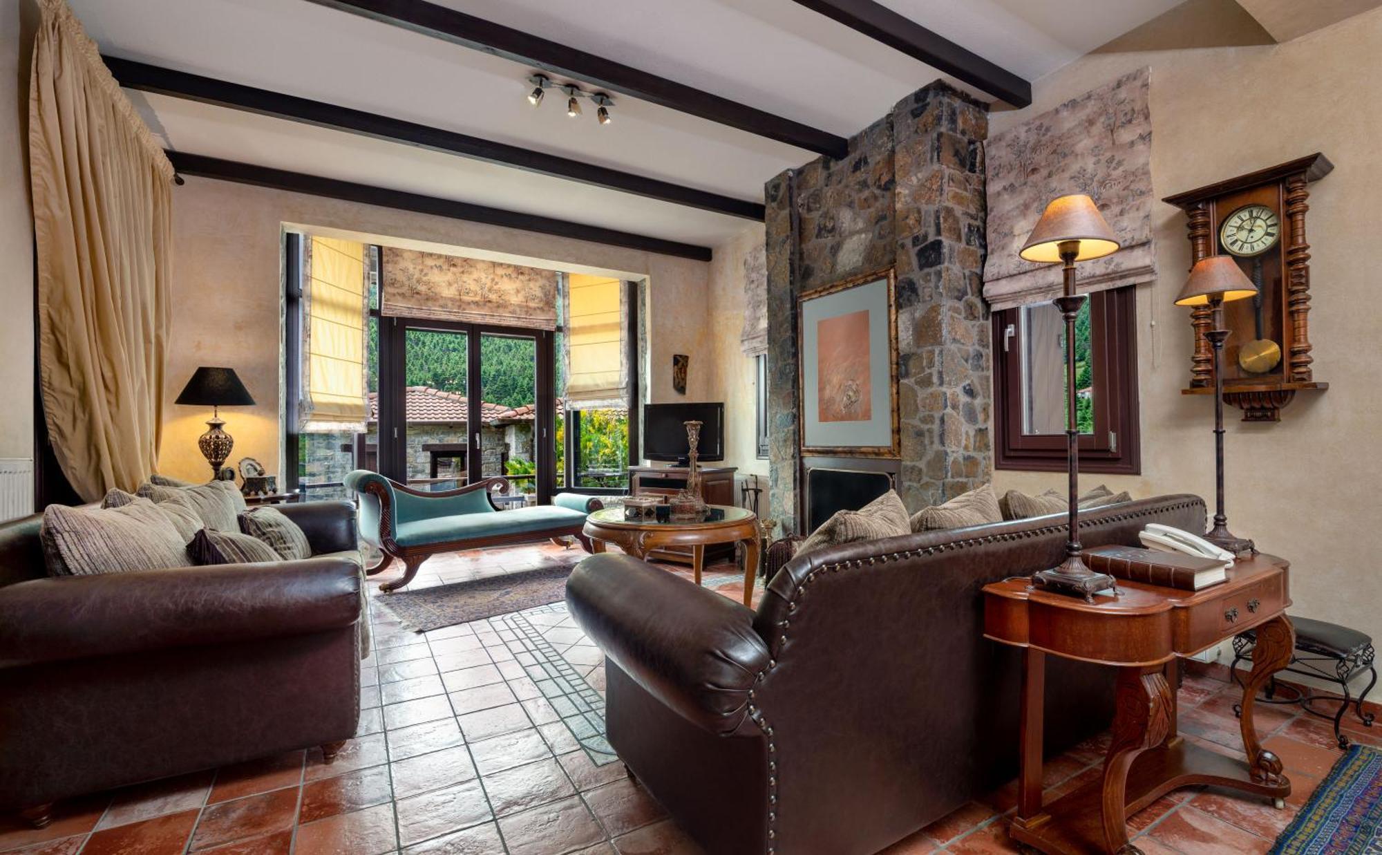 Ostra Menalon Luxury Suites Kardharás エクステリア 写真