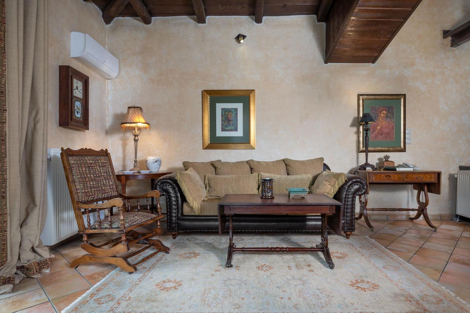 Ostra Menalon Luxury Suites Kardharás 部屋 写真
