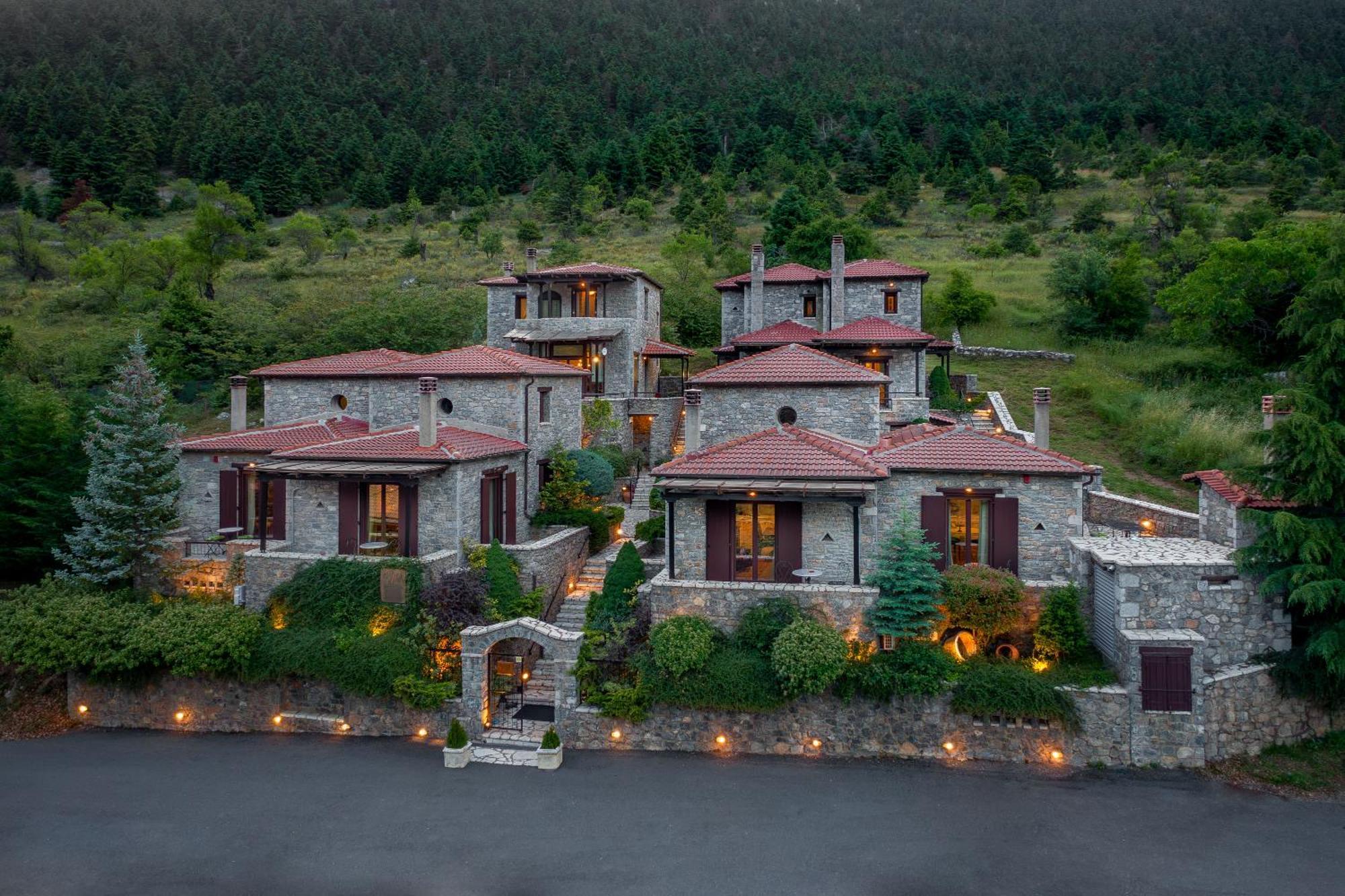 Ostra Menalon Luxury Suites Kardharás エクステリア 写真